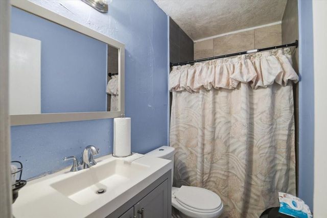 640 SW 68th Terrace, Pembroke Pines, FL 33023