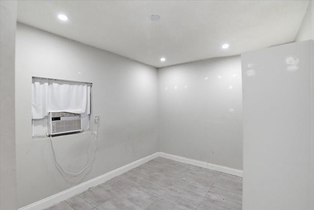 640 SW 68th Terrace, Pembroke Pines, FL 33023