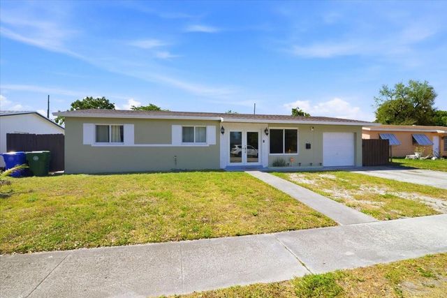 640 SW 68th Terrace, Pembroke Pines, FL 33023