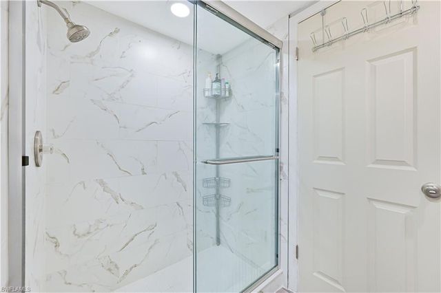 1520 Park Meadows DR 2, Fort Myers, FL 33907