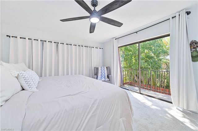 1520 Park Meadows DR 2, Fort Myers, FL 33907