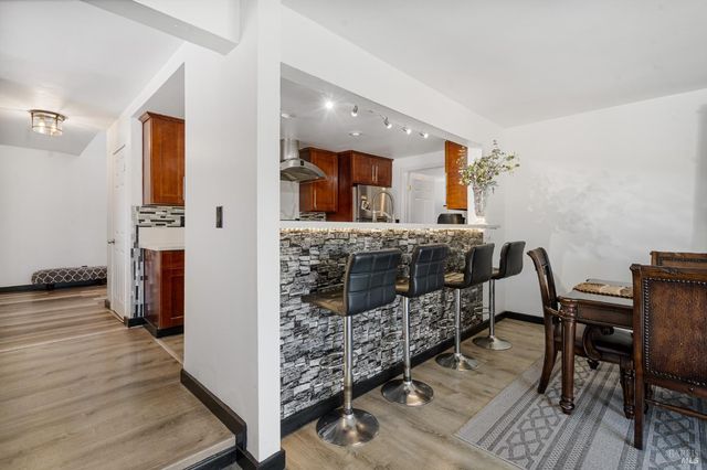 128 Evelyn Cir, Vallejo, CA 94589