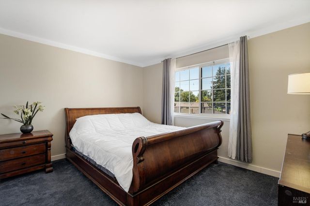 128 Evelyn Cir, Vallejo, CA 94589