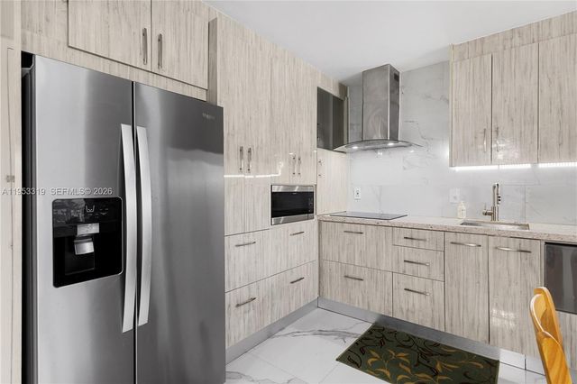 401 Ocean Dr 920, Miami Beach, FL 33139