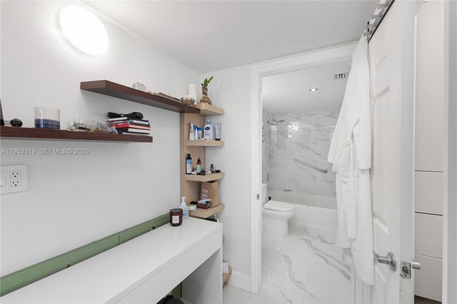 401 Ocean Dr 920, Miami Beach, FL 33139