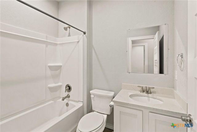611 E Martindale Street A & B, Seguin, TX 78155