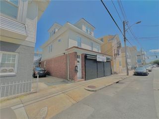 559 Branch Avenue, Providence, RI 02904