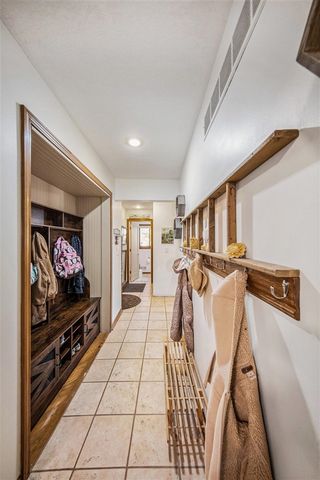 2875 Trailwood Lane, Ann Arbor, MI 48105