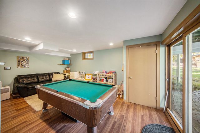 2875 Trailwood Lane, Ann Arbor, MI 48105