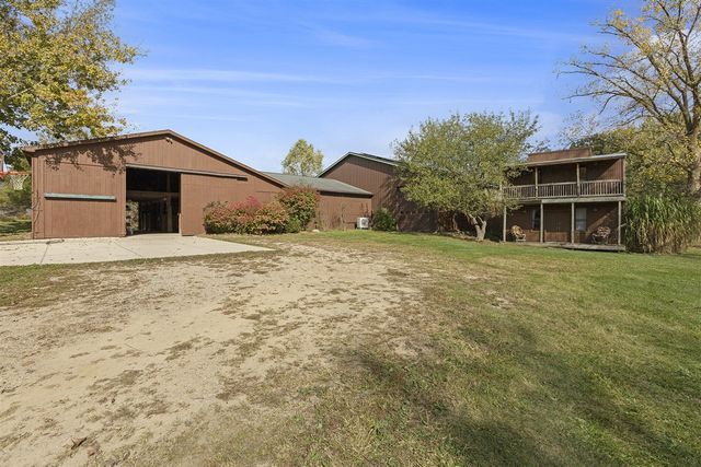 2875 Trailwood Lane, Ann Arbor, MI 48105