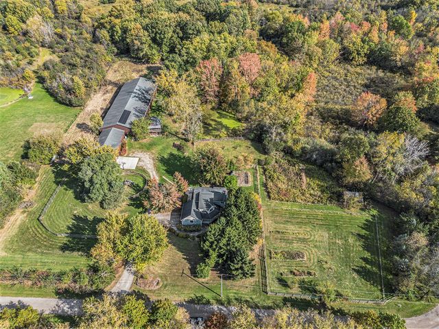 2875 Trailwood Lane, Ann Arbor, MI 48105