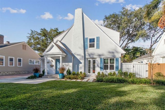 2527 W WATROUS AVENUE, Tampa, FL 33629