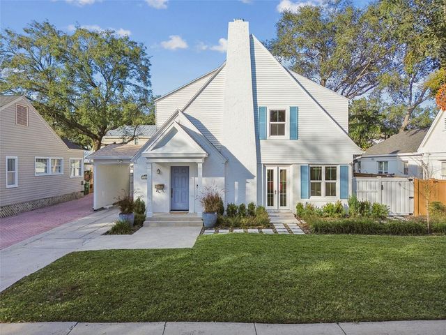 2527 W WATROUS AVENUE, Tampa, FL 33629