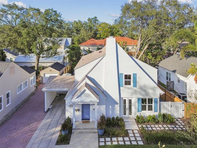 2527 W WATROUS AVENUE, Tampa, FL 33629