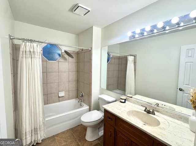 1439 Cambridge Common, Decatur, GA 30033
