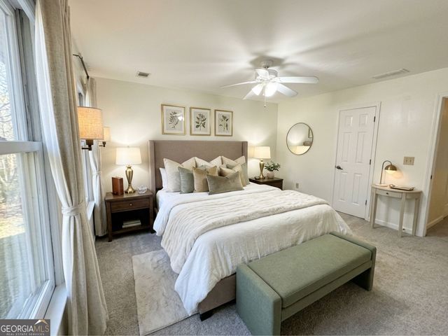 1439 Cambridge Common, Decatur, GA 30033