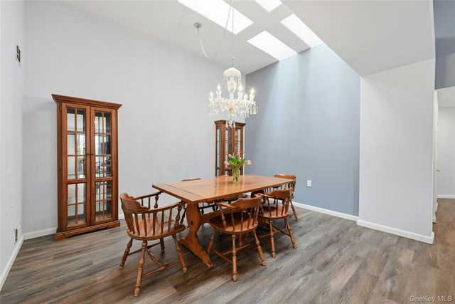 233 Glen Drive 233, Ridge, NY 11961