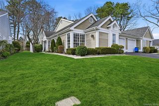 233 Glen Drive 233, Ridge, NY 11961