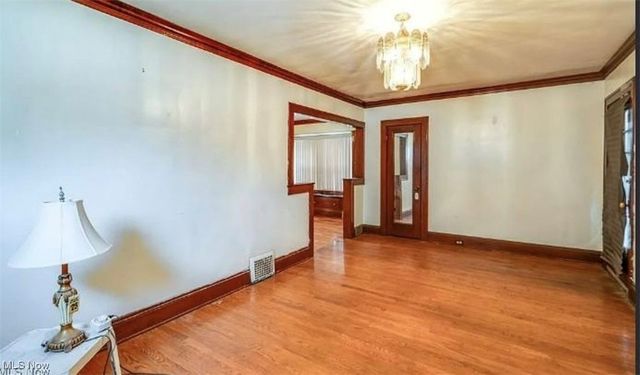 14300 darwin, Cleveland, OH 44110