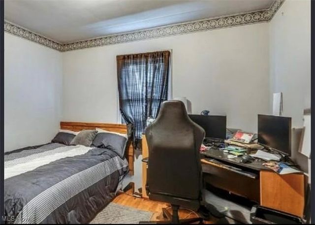 14300 darwin, Cleveland, OH 44110