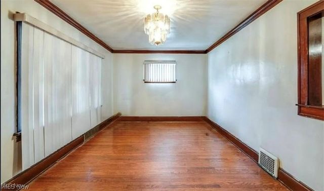 14300 darwin, Cleveland, OH 44110