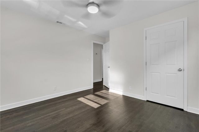 287 Banberry SE Drive, Atlanta, GA 30315