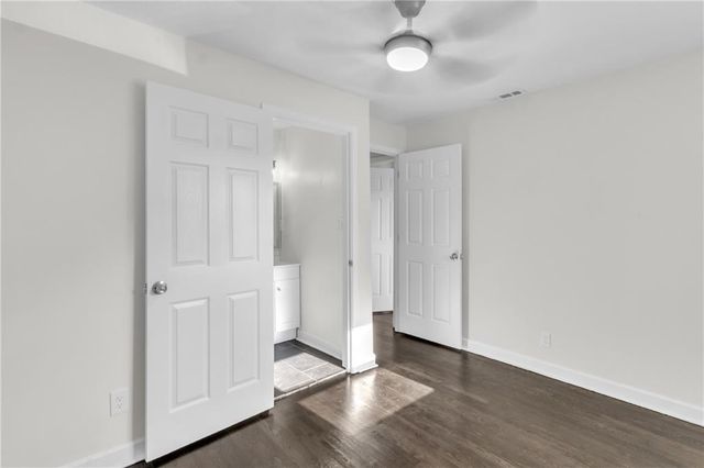 287 Banberry SE Drive, Atlanta, GA 30315