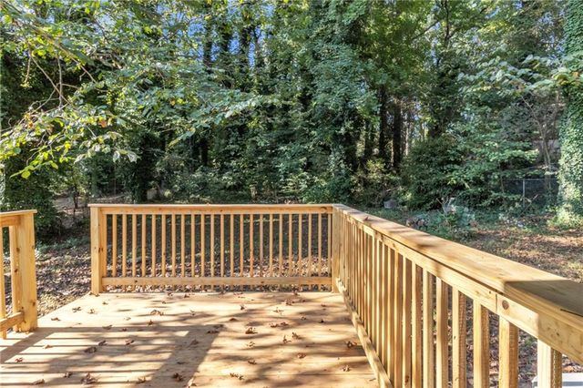 287 Banberry SE Drive, Atlanta, GA 30315