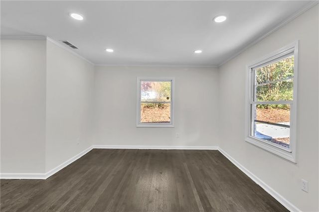 287 Banberry SE Drive, Atlanta, GA 30315