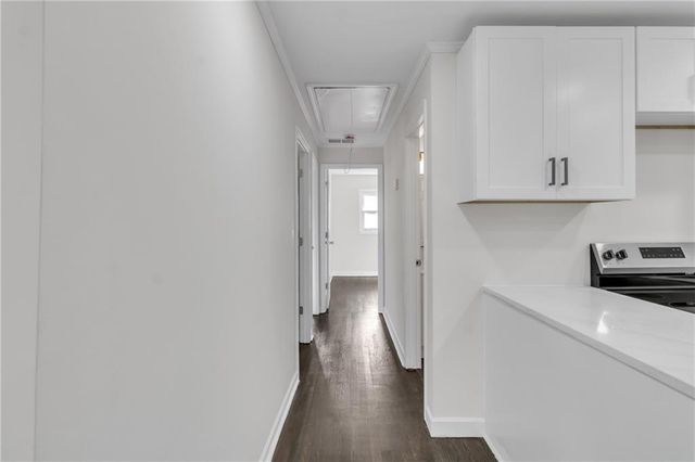 287 Banberry SE Drive, Atlanta, GA 30315