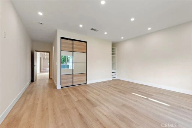 254 W Santa Anita, Burbank, CA 91502