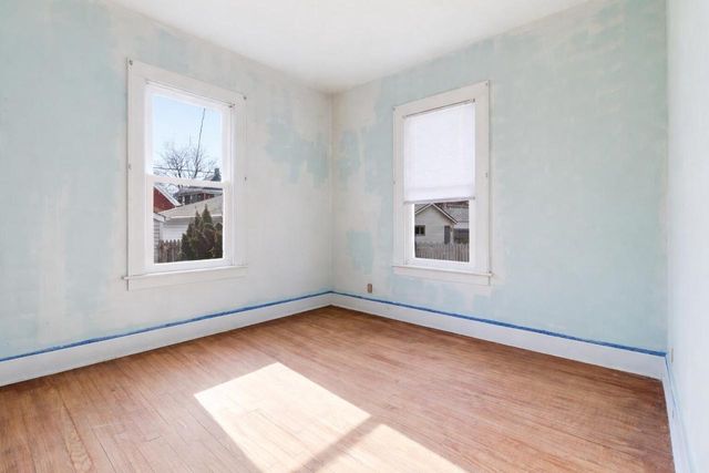 2419 Thor AVENUE, Racine, WI 53405