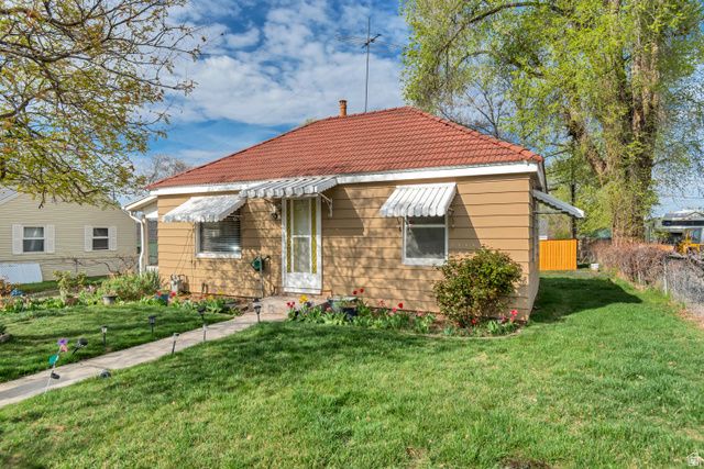 42 S 450 E, Clearfield, UT 84015