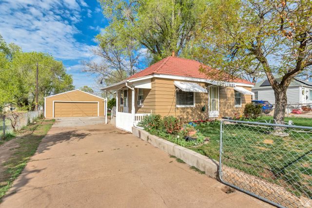 42 S 450 E, Clearfield, UT 84015