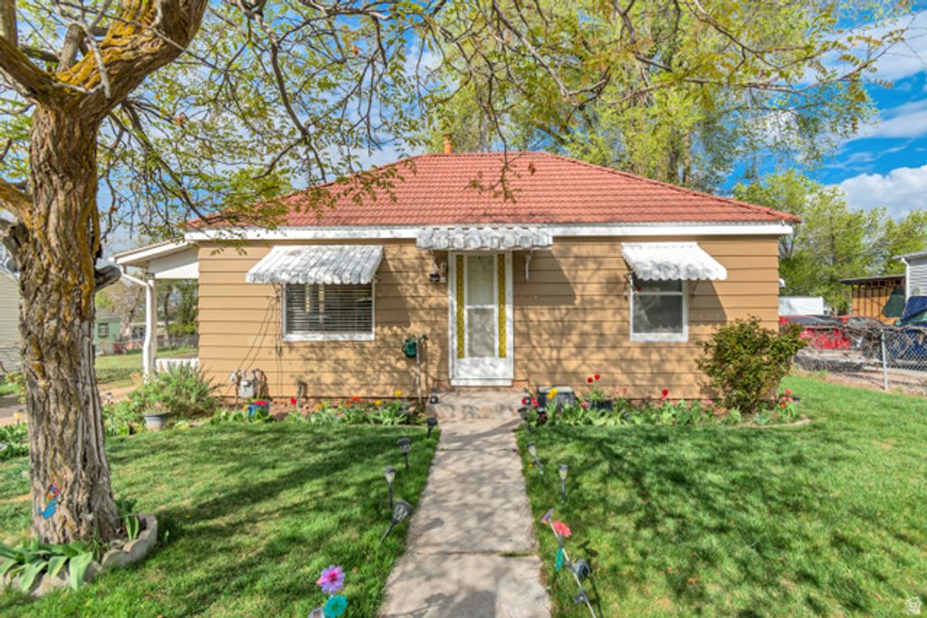 42 S 450 E, Clearfield, UT 84015