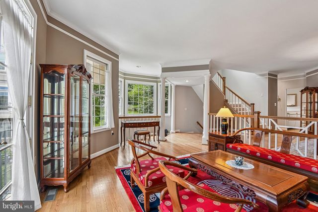 4014 DOGBERRY LN, Fairfax, VA 22033