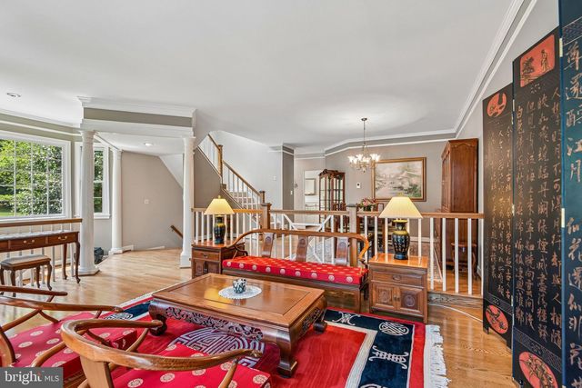 4014 DOGBERRY LN, Fairfax, VA 22033