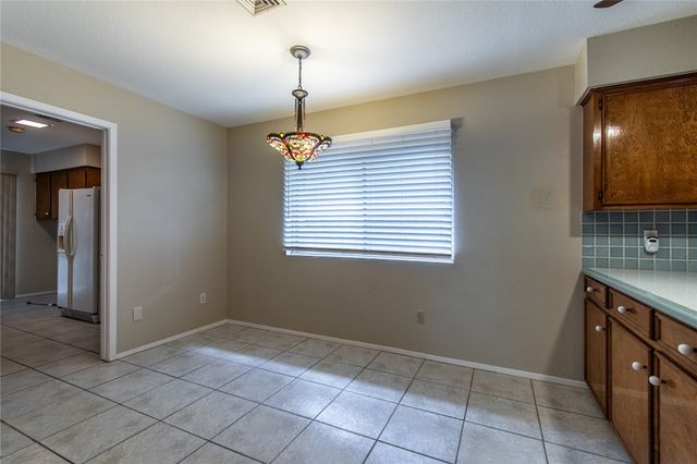 5010 Royalton Dr, Corpus Christi, TX 78413