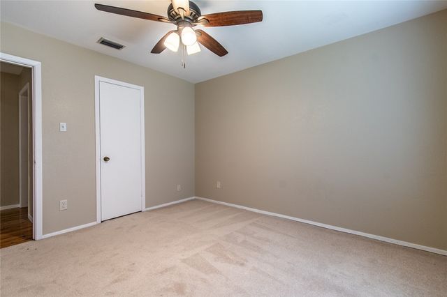 5010 Royalton Dr, Corpus Christi, TX 78413