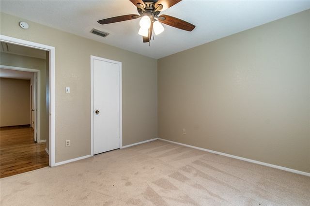 5010 Royalton Dr, Corpus Christi, TX 78413