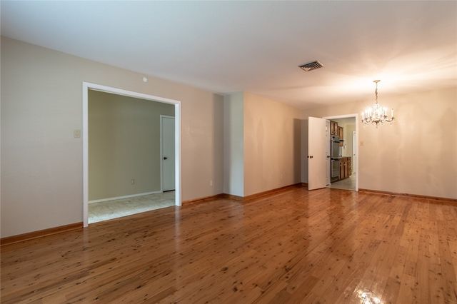 5010 Royalton Dr, Corpus Christi, TX 78413