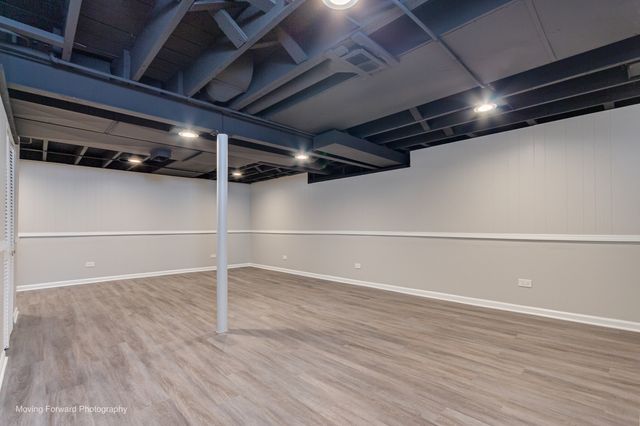 10072 Drury Lane, Westchester, IL 60154