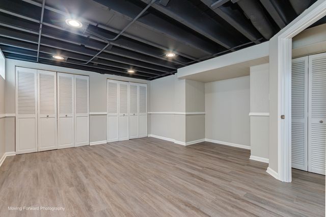 10072 Drury Lane, Westchester, IL 60154