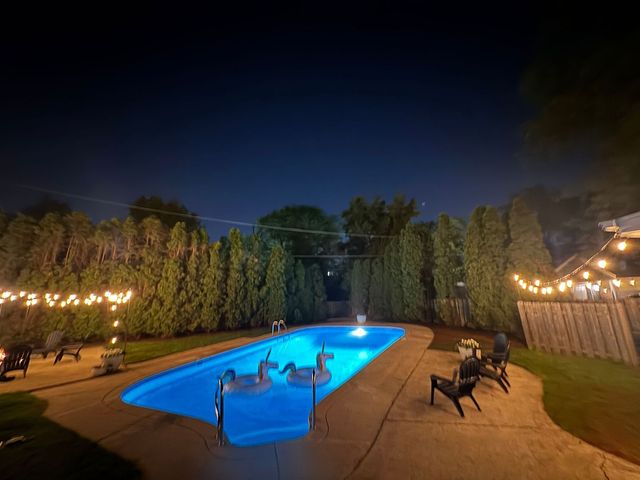 10072 Drury Lane, Westchester, IL 60154