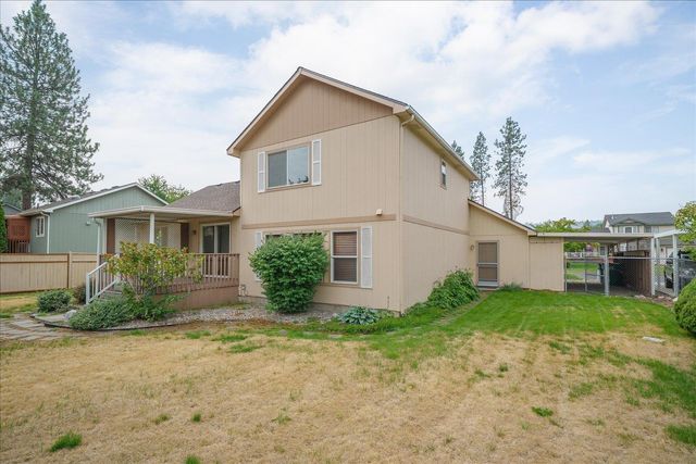 7602 N Old Fort Dr, Spokane, WA 99208