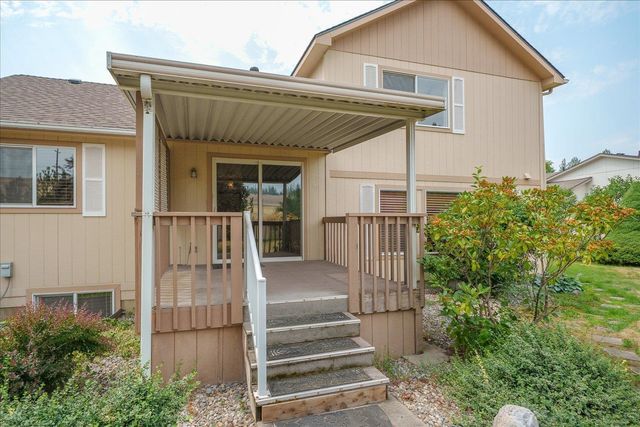 7602 N Old Fort Dr, Spokane, WA 99208