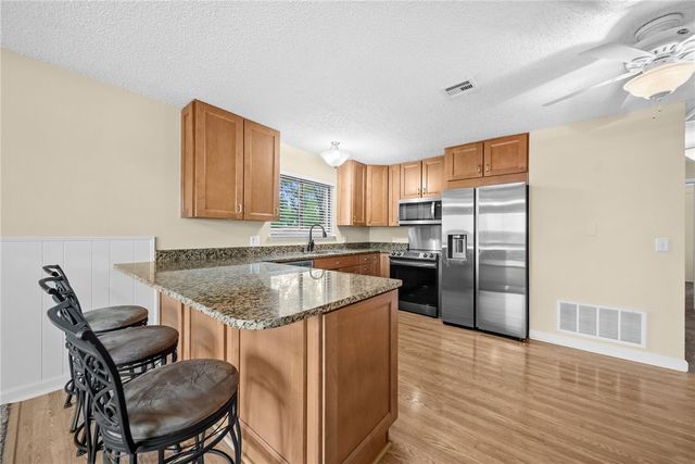 16578 Cypress Lane, Rogers, AR 72756