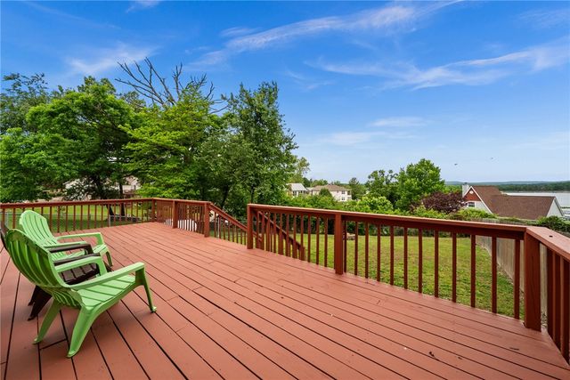 16578 Cypress Lane, Rogers, AR 72756