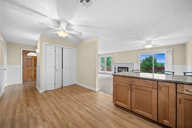 16578 Cypress Lane, Rogers, AR 72756