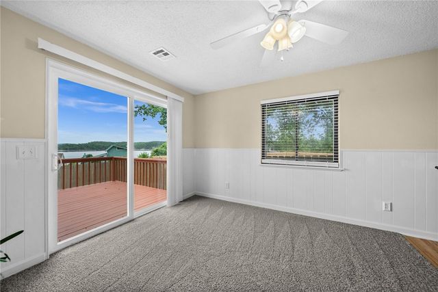 16578 Cypress Lane, Rogers, AR 72756